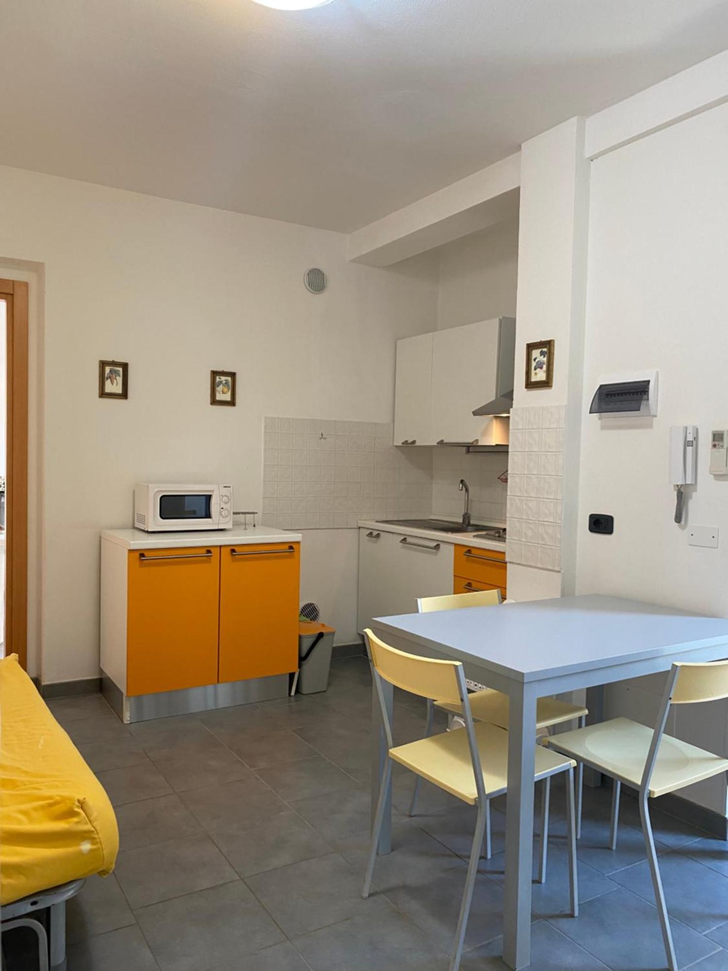I Portici Appartamenti Marina di Grosseto Exteriör bild